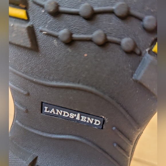 Waterproof Lands End winter boots - Picture 5 of 5
